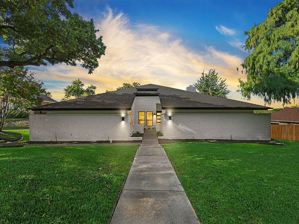 1st image of 1217 Crest Dr