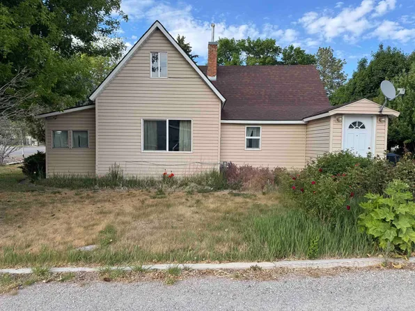 753 Fort Hall Ave, American Falls, ID 83211