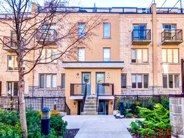 7 Foundry Ave #219, Toronto, ON M6H 0B7