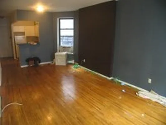 Rented by DSA Realty | media 4