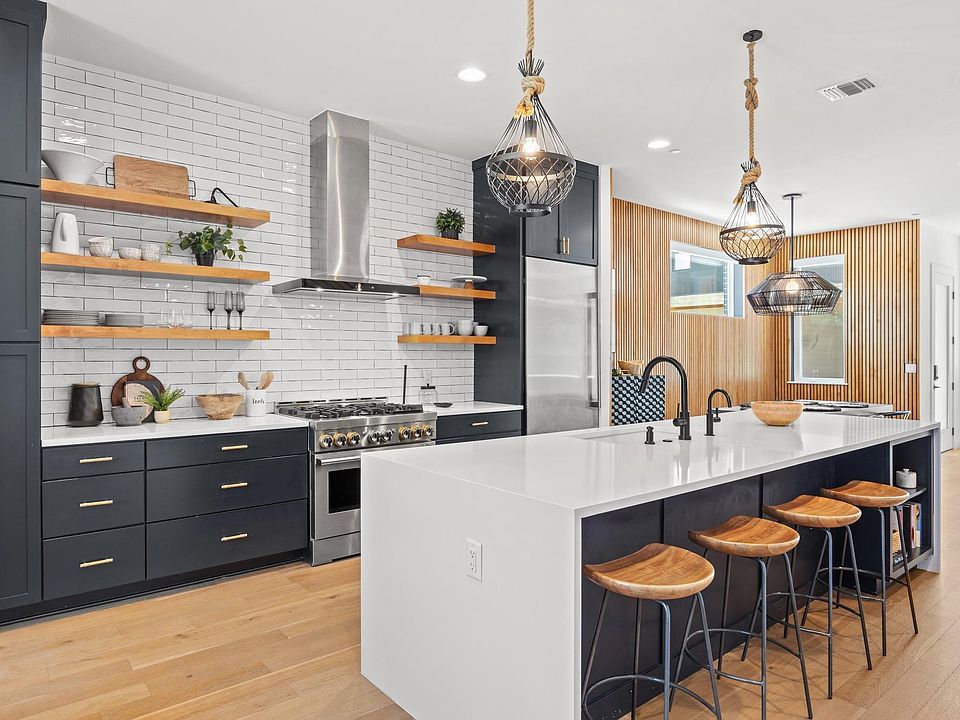 1st image of 900 S 2nd St #30