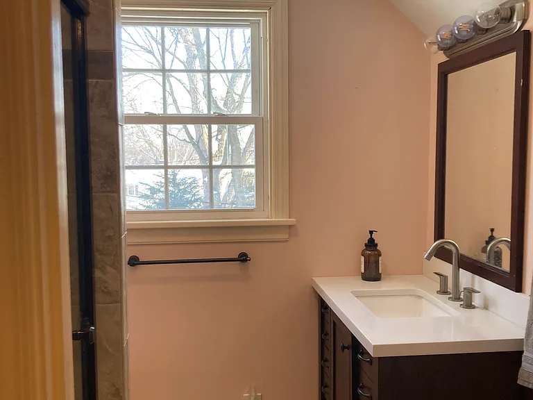129 Orvilton Dr — Photo 3