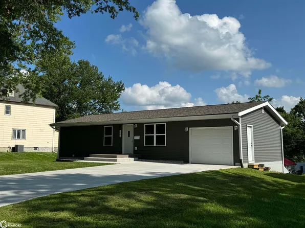 1206 W Adair St, Creston, IA 50801