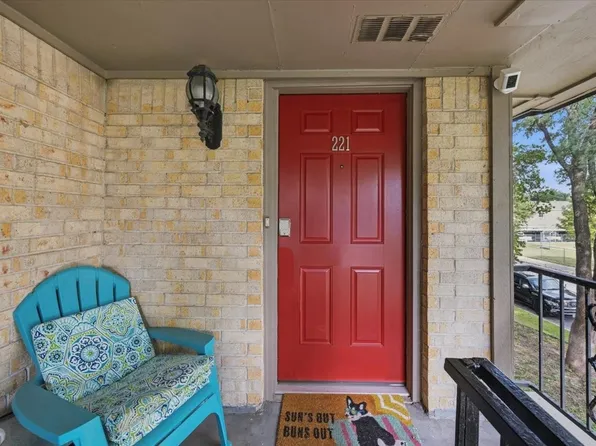 4320 Bellaire Dr S APT 221W, Fort Worth, TX 76109
