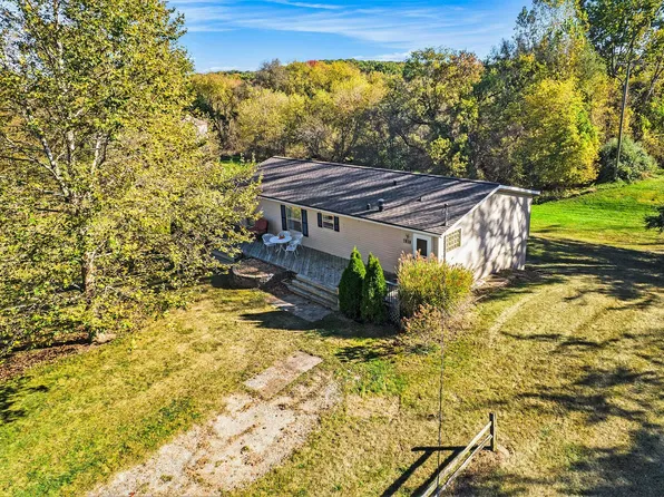 6321 Esch Rd, Manchester, MI 48158