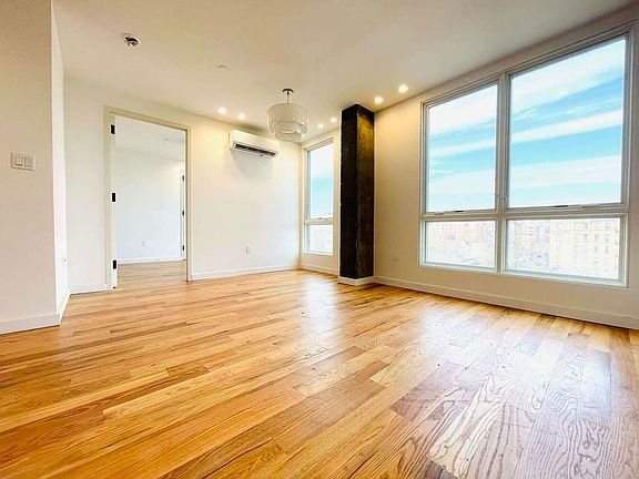 2nd image of 595 New York Ave #6B