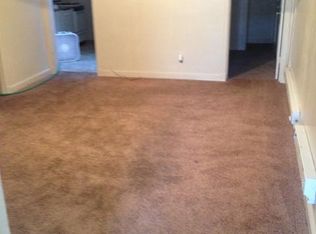 735 10th St APT 1, Boone, IA 50036