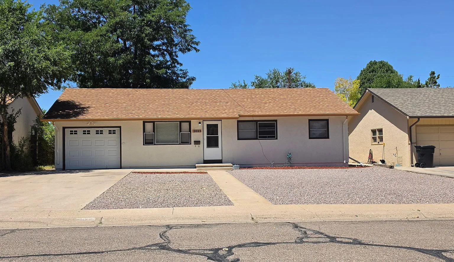 Move In Special 1/2 Off First Full Months Rent. — Photo 1