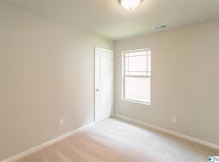 114 Brooklawn Dr, Huntsville, AL 35749