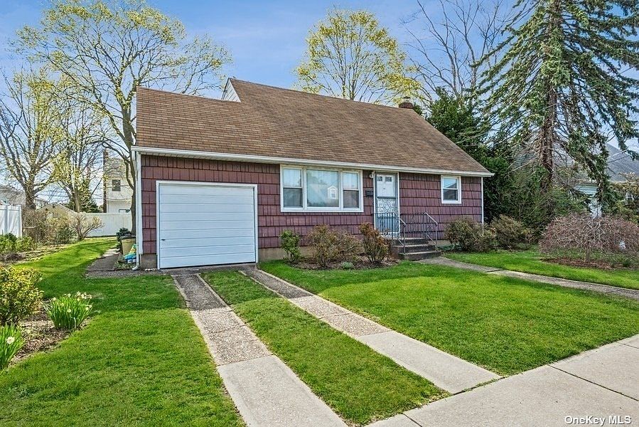 186 8th Street, Bethpage, NY 11714 Zillow