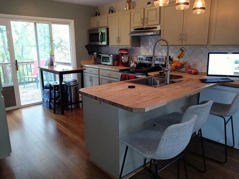 607 Overhill Dr — Photo 27