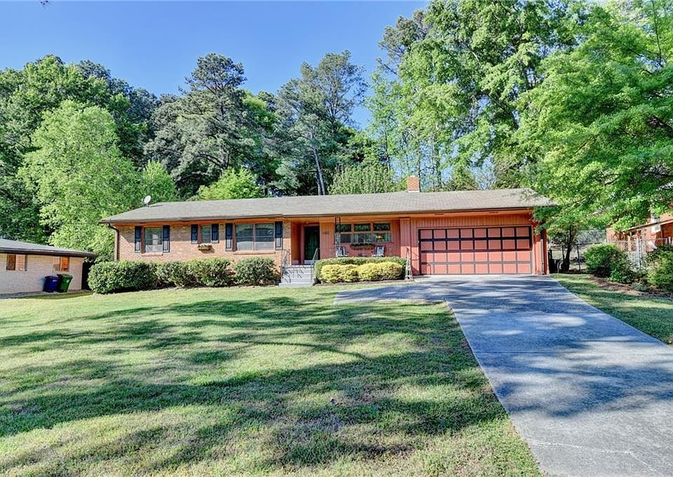 1st image of 4182 Briarcliff Rd