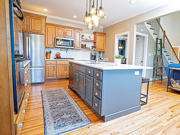 5th image of this home