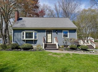 125 Hemlock Dr, Holliston, MA 01746