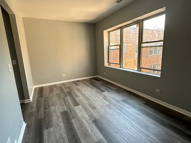 3005 W 19th St #3E — Photo 2