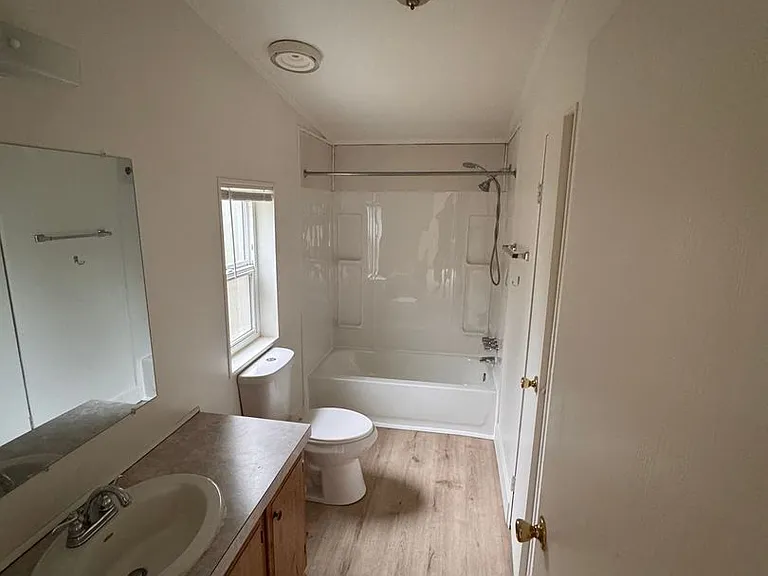 39013 NE 207th Ave — Photo 5