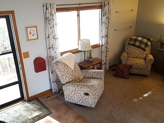 4th image of 2400 Sunstone Dr