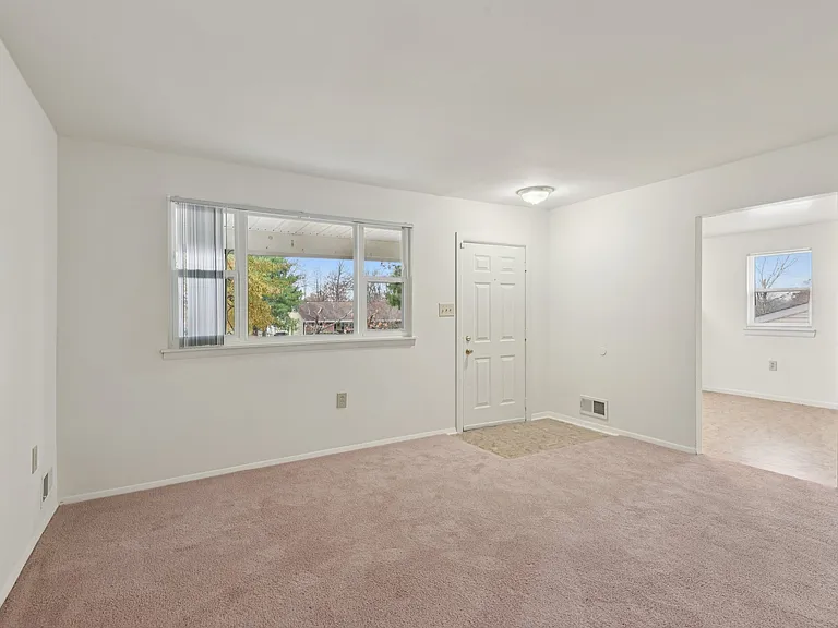Howard Hills Rental Townhomes and Duplexes — Photo 139