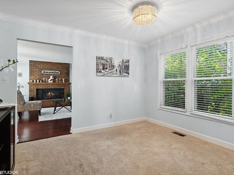 1400 Meyer Rd — Photo 5