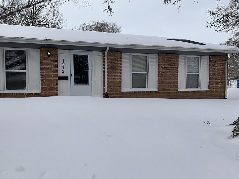 1st image of 1972 Courtyard Pl