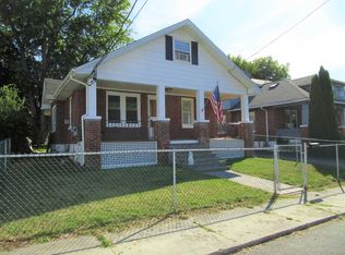 41 Vine St, Beacon, NY 12508