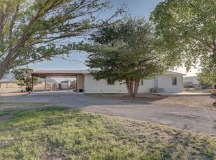 913 Ted St, Alpine, TX 79830