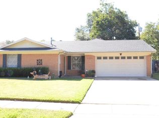 2006 Benjamin Rd, Irving, TX 75060