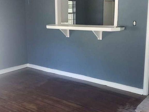 4th image of 1217 E Ramsey Ave