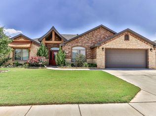 7705 Kirby Ave, Lubbock, TX 79424