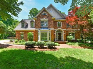 3703 Timberoak Dr, Greensboro, NC 27410