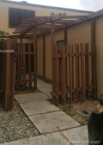 10841 N Golfview Dr, Pembroke Pines, FL, 33026