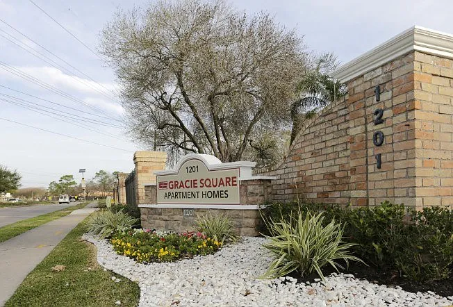 Gracie Square