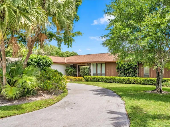 10245 SW 130th St, Miami, FL 33176