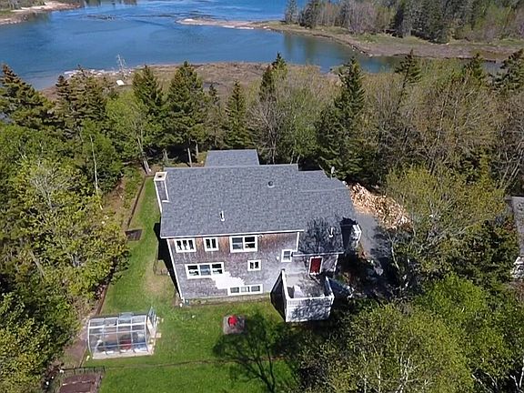 2nd image of 512 Mogador Road