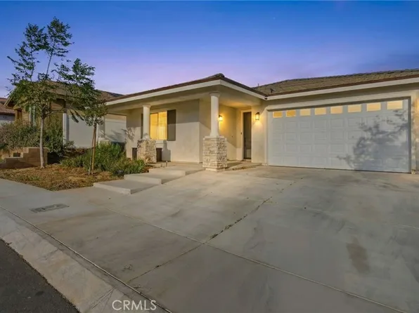 10710 Brookfield Dr, Riverside, CA 92505