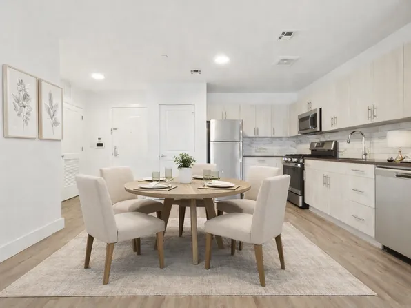 APEX Orange Crossing, 276 Reock St APT 606, Orange, NJ 07050