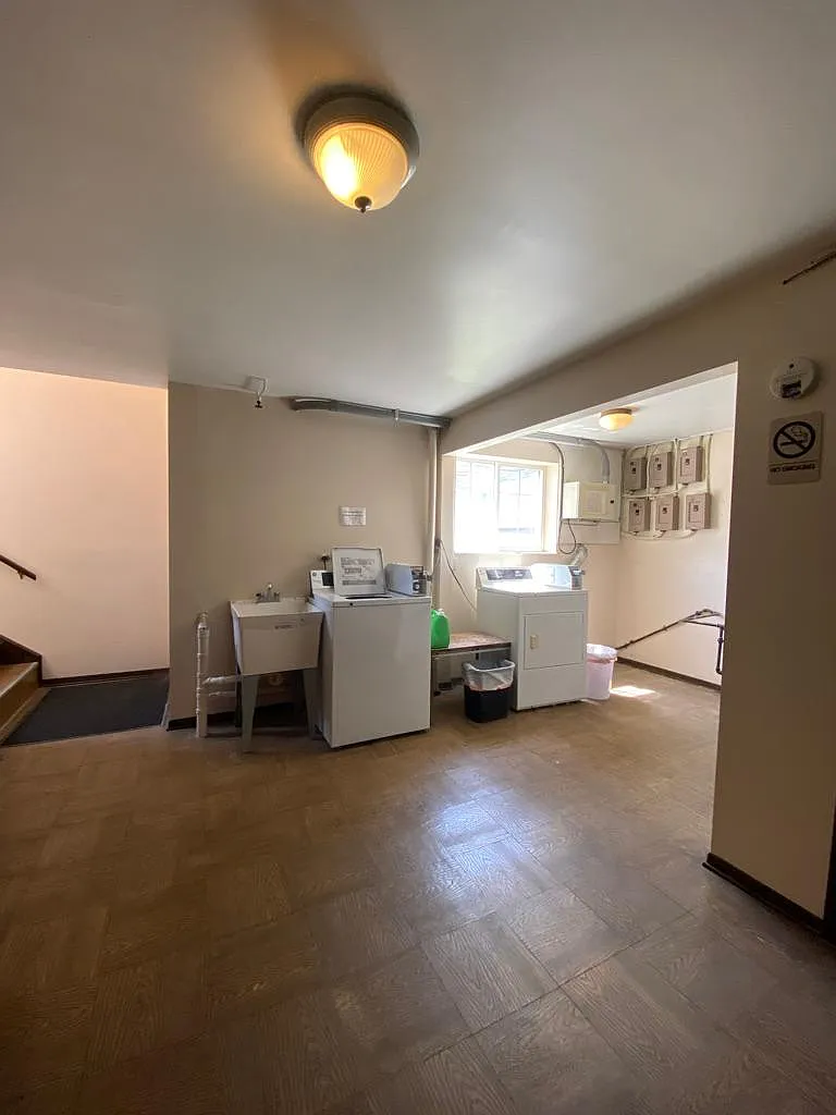 1 bed, 800 sqft, $1,065 — Photo 3