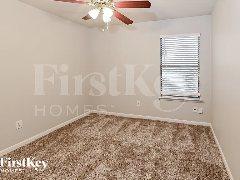 15114 Blue Creek Ranch Dr — Photo 13