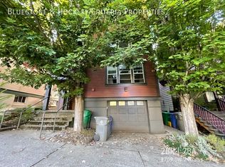 2709 SW 2nd Ave APT 201, Portland, OR 97201