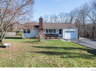 42 Archer Rd, Mahopac, NY 10541