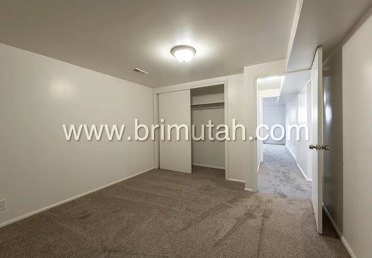 1877 E Osage Orange Ave #2 — Photo 10