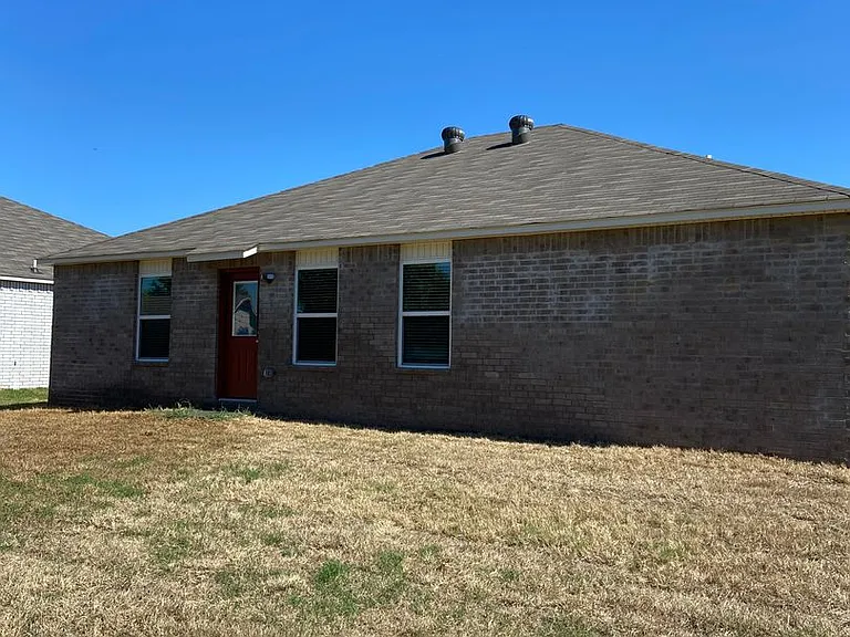 1775 Raden St — Photo 16