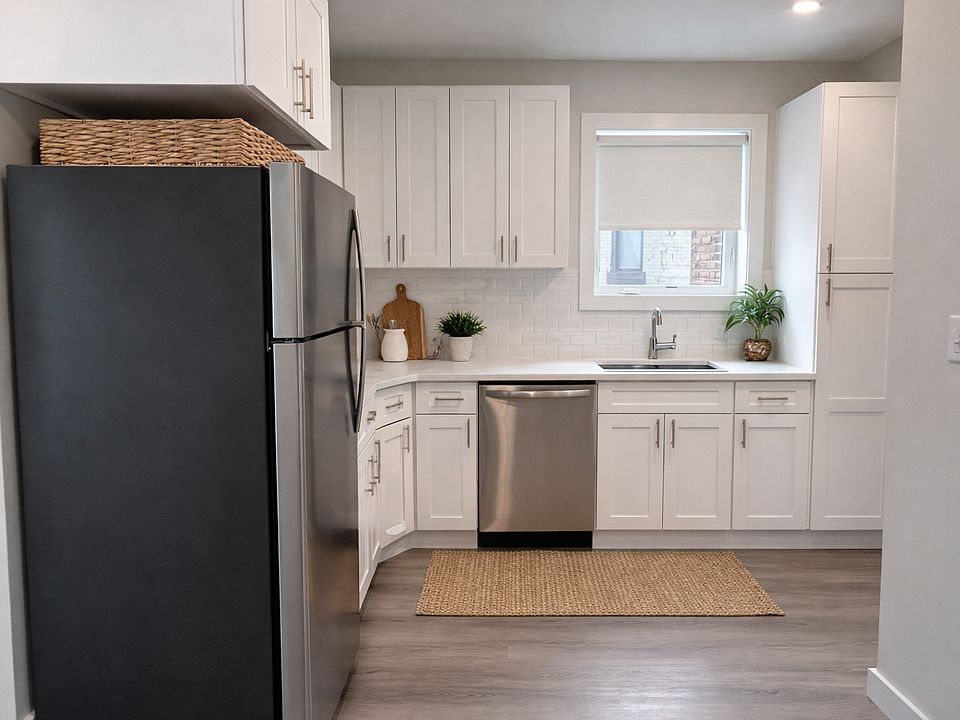 2nd image of 519 State St