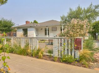 211 Riker Ter, Salinas, CA 93901