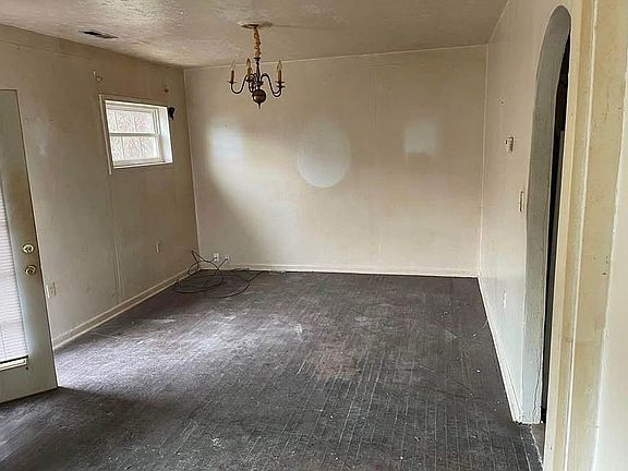 5th image of 178 Edmunds Rd