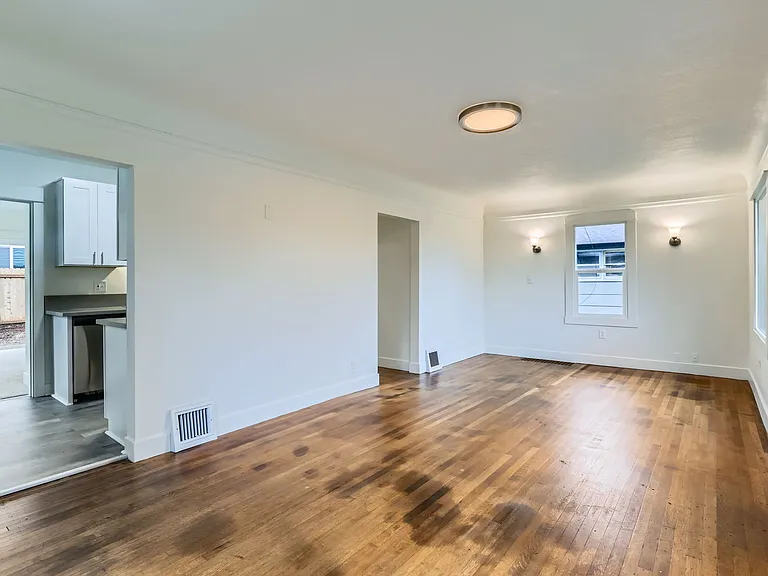 5238 NE Prescott St — Photo 5
