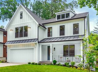 6012 Wilmett Rd, Bethesda, MD 20817