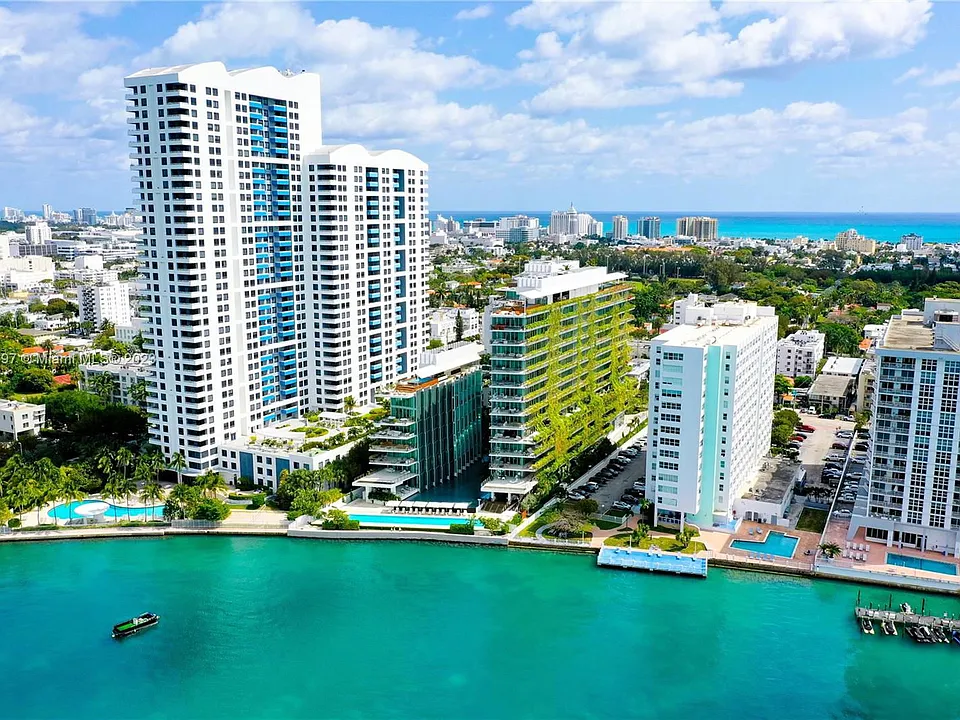 1250 West Ave #12P