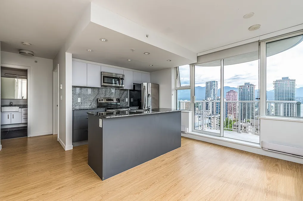 1051 Broughton Street — Photo 1