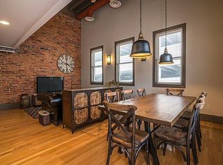 209 N Main St #3, Ann Arbor, MI 48104